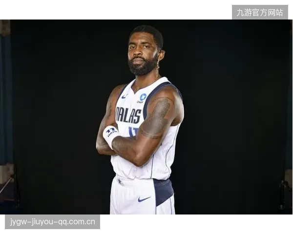 备战NBA中国赛！独行侠全队顺利抵达澳门——欧文最后一个走下大巴车的传奇之旅